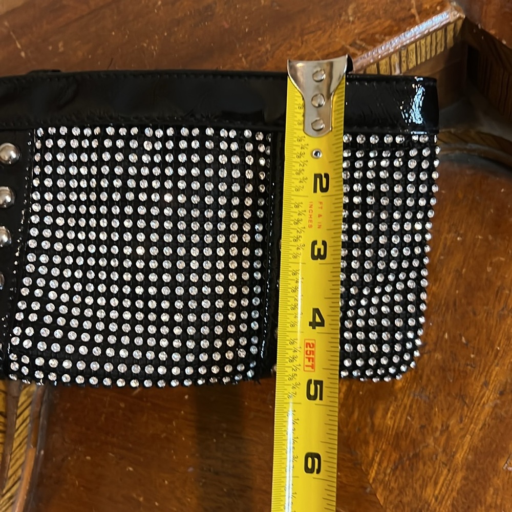 🔥Chic Y2K Black Clutch with Silver Accents crystal rocker silver hoop - Picture 4 of 6